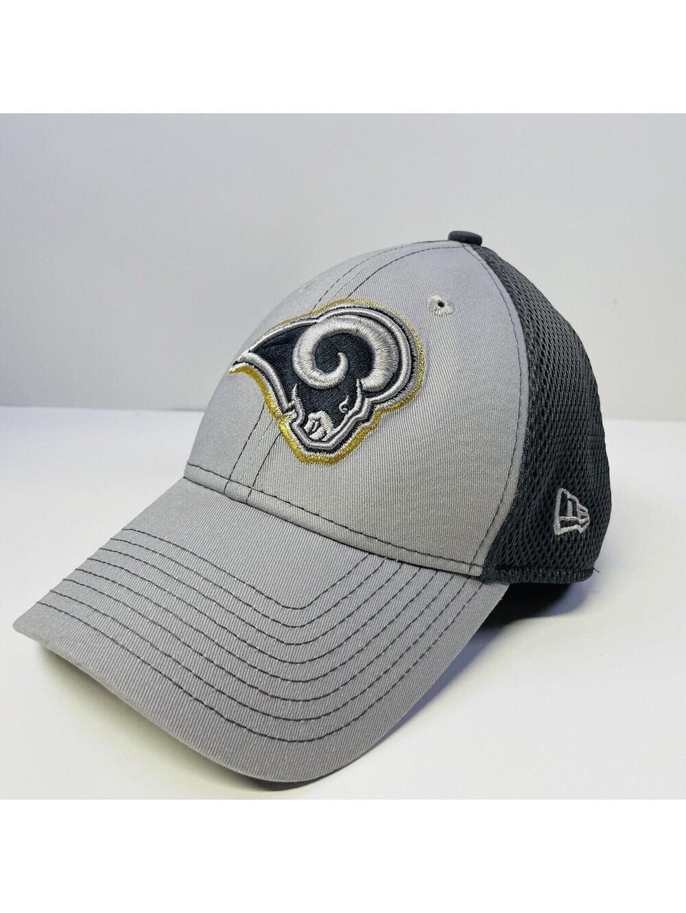 Los Angeles LA Rams 39THIRTY NFL Fitted Hat Size Small/Medium Grey Stretch